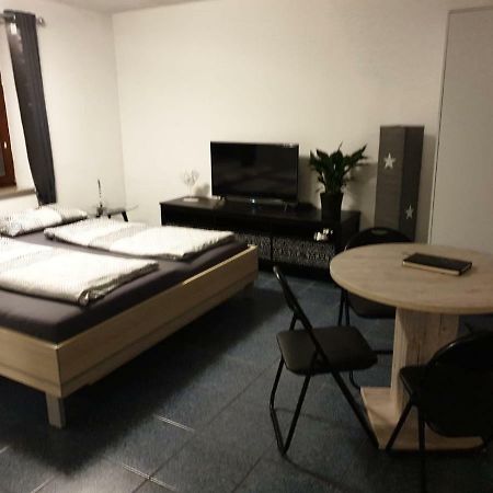 Ferienwohnung Huppenbroich ジンメラート エクステリア 写真